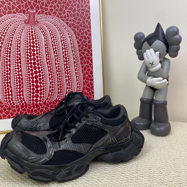 99新 Balenciaga/巴黎世家 2517/老爹鞋/43码/99新/无配件