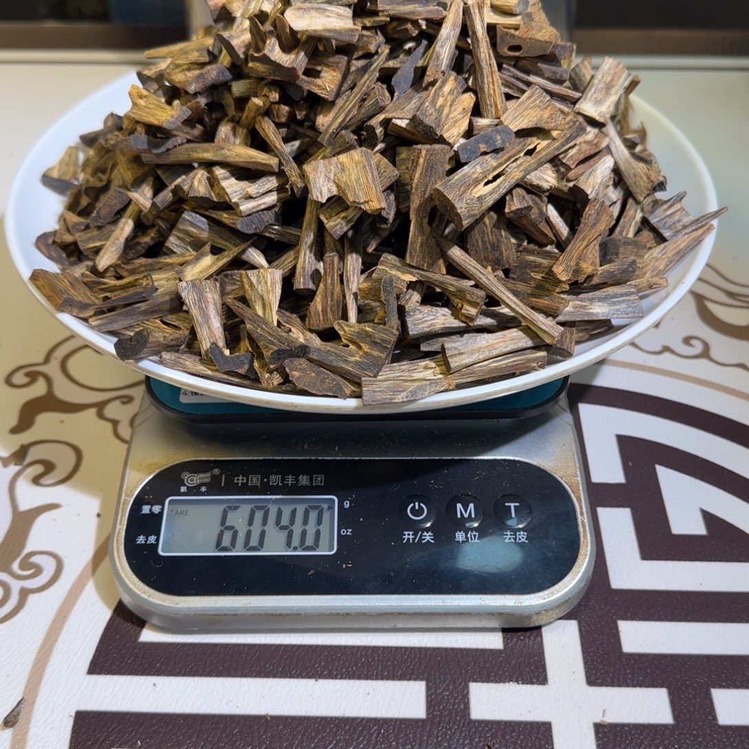 香料老白棋树心油老料100克克克克