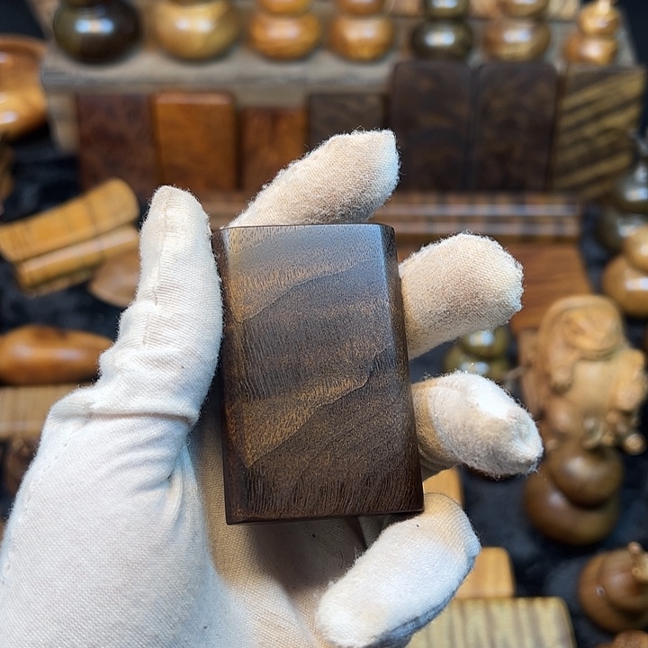 楠木金丝楠木小叶