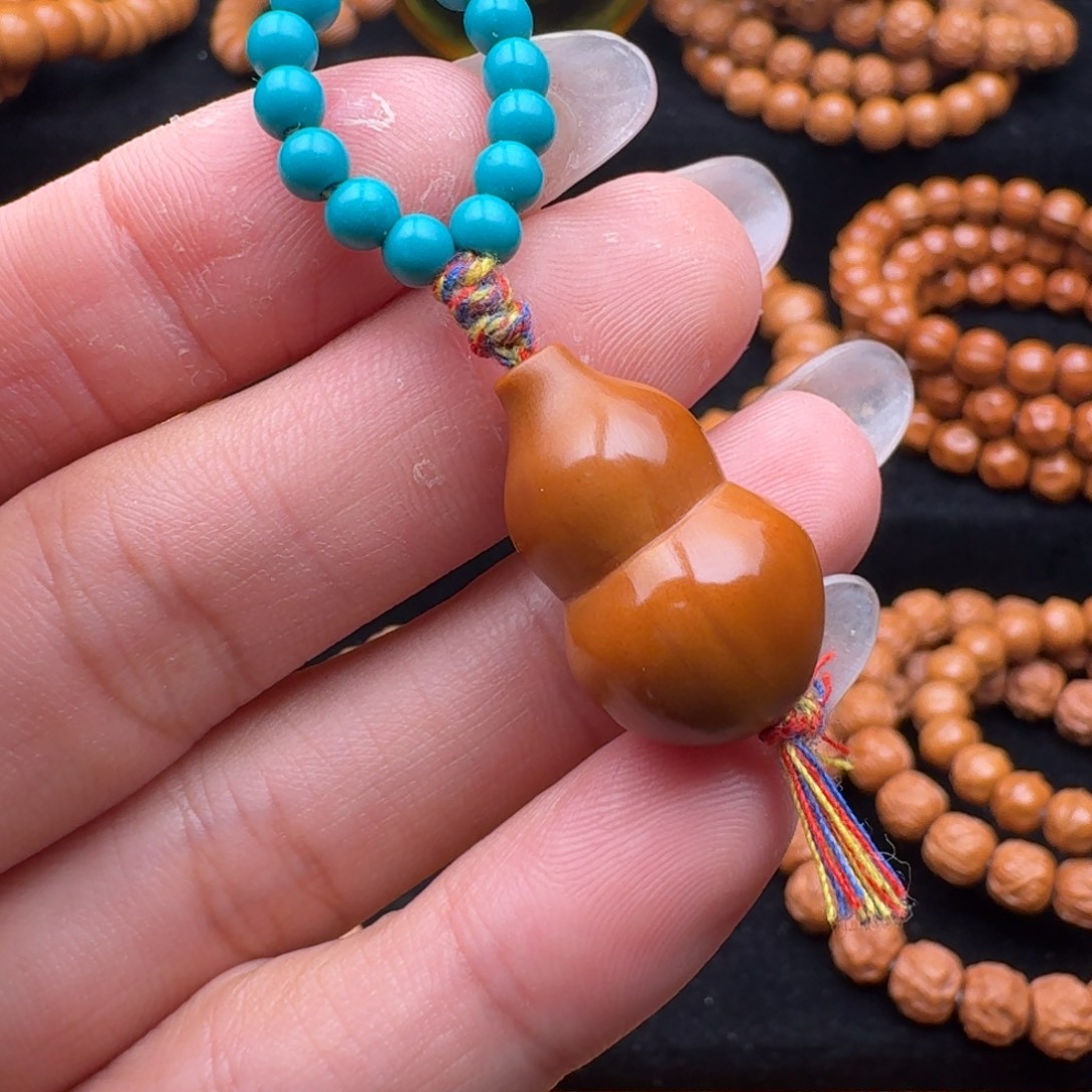 吊坠猴头核桃橄榄核葫芦提溜