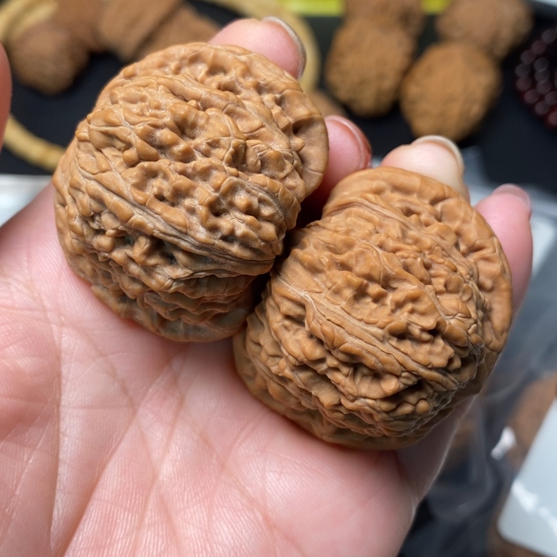 文玩核桃吊坠蓝*楼