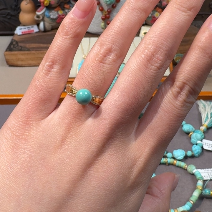 绿松石18K金镶嵌戒指