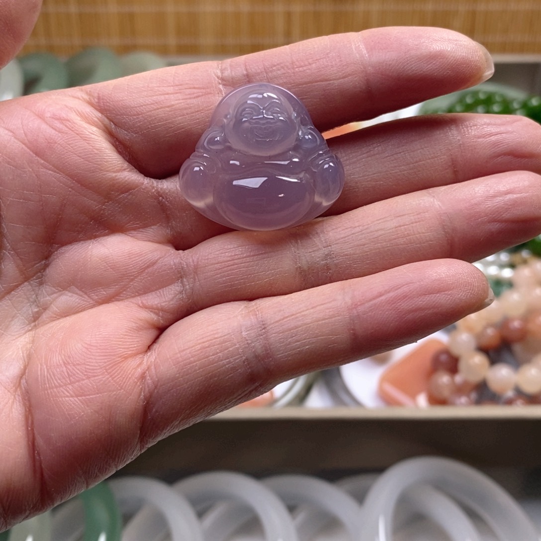 甘***婆石英质玉未镶嵌手镯