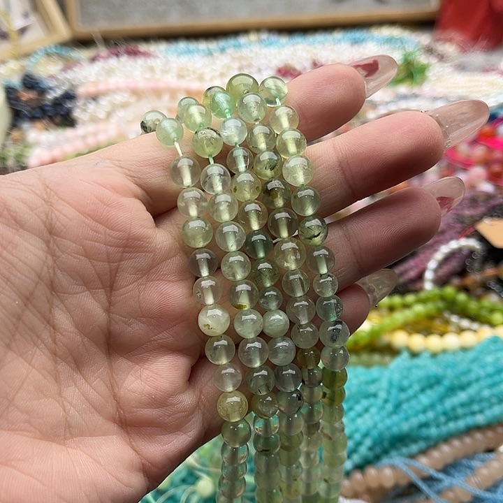 玛瑙/玉髓珠宝半成品未镶嵌一条7mm左右葡萄石