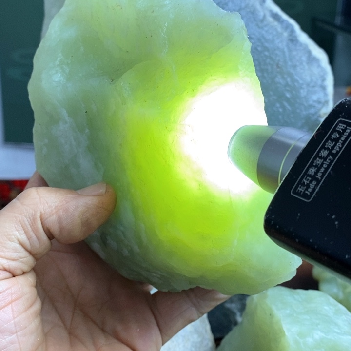 蛇纹石玉珠宝岫玉原石未镶嵌烈*