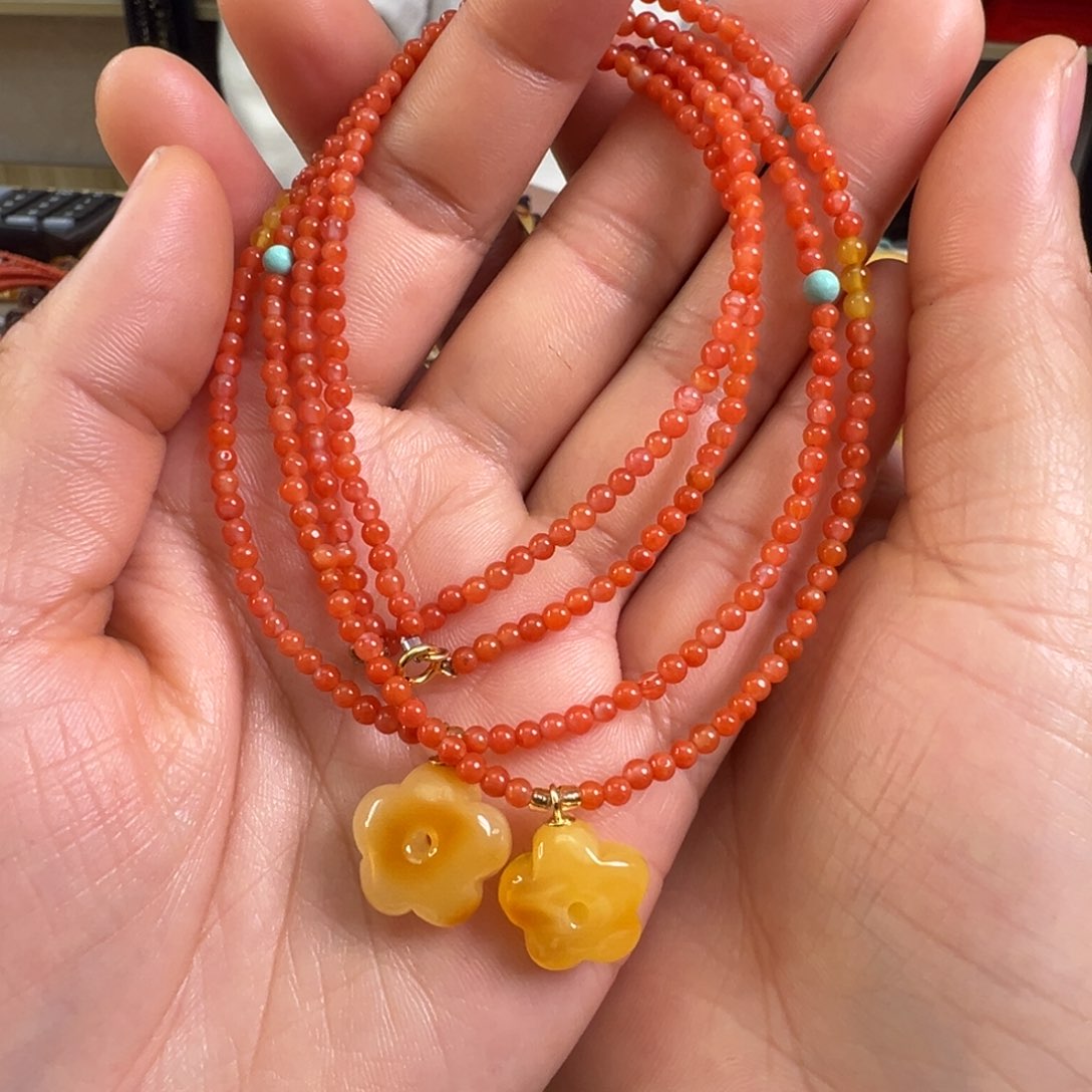 蜜蜡裸石未镶嵌多样性发一条