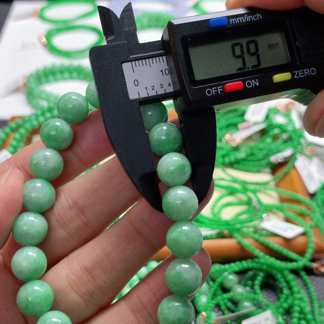 翡翠未镶嵌手链翡翠