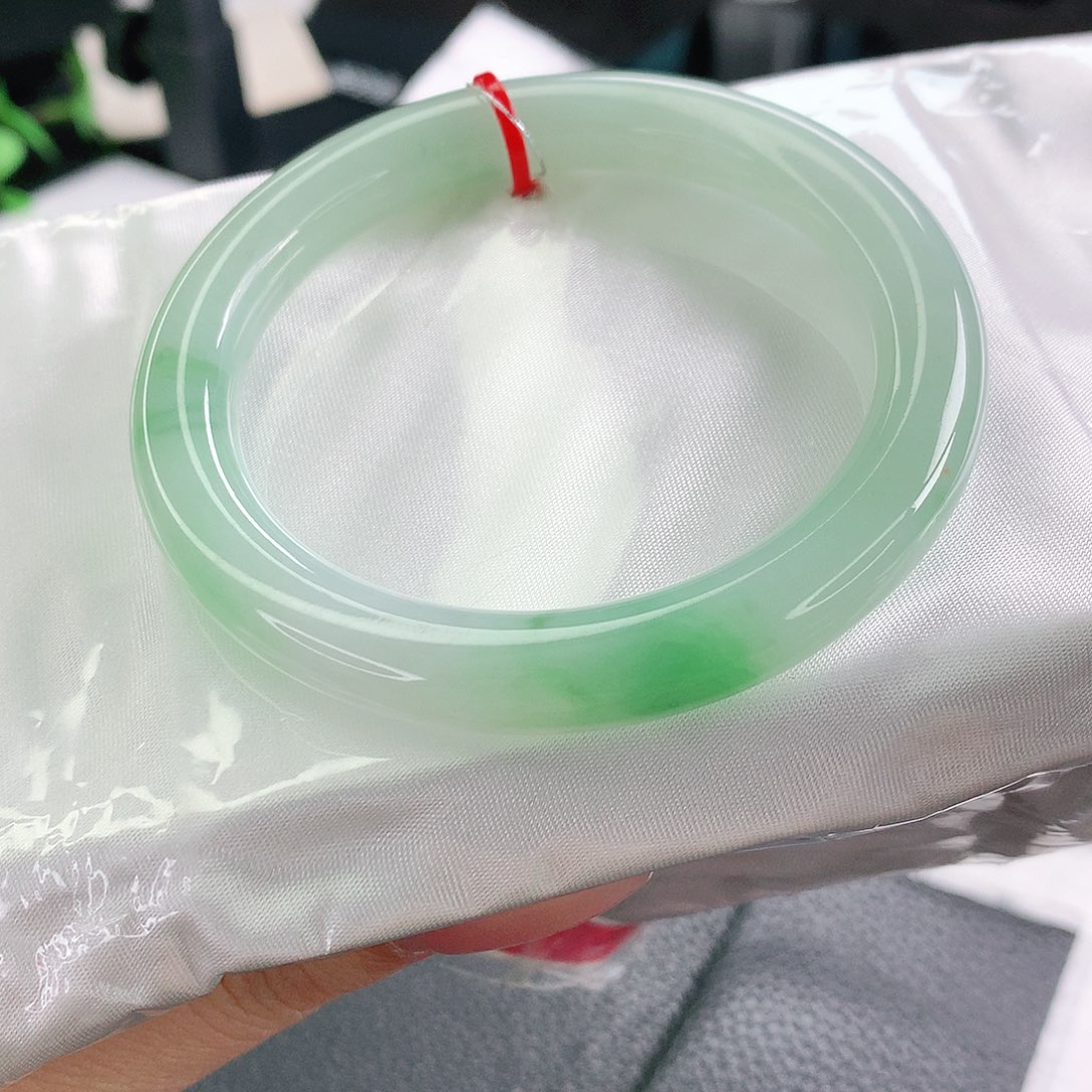 未镶嵌手镯翡翠55圈