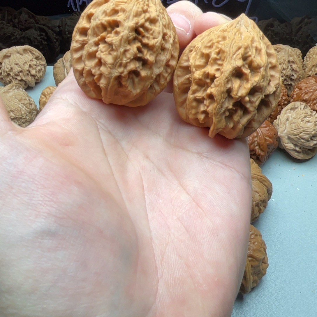 核桃把件39全品大沽石