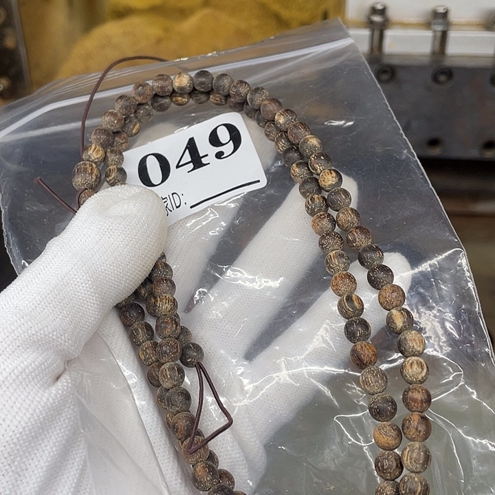 贡木手串/手链巴贡0.6粗抛108颗