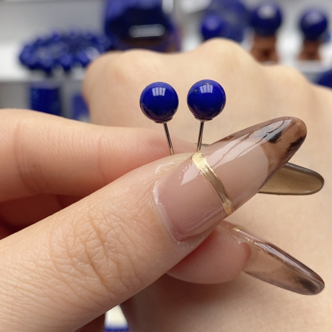 青金石未镶嵌耳饰6.5mm