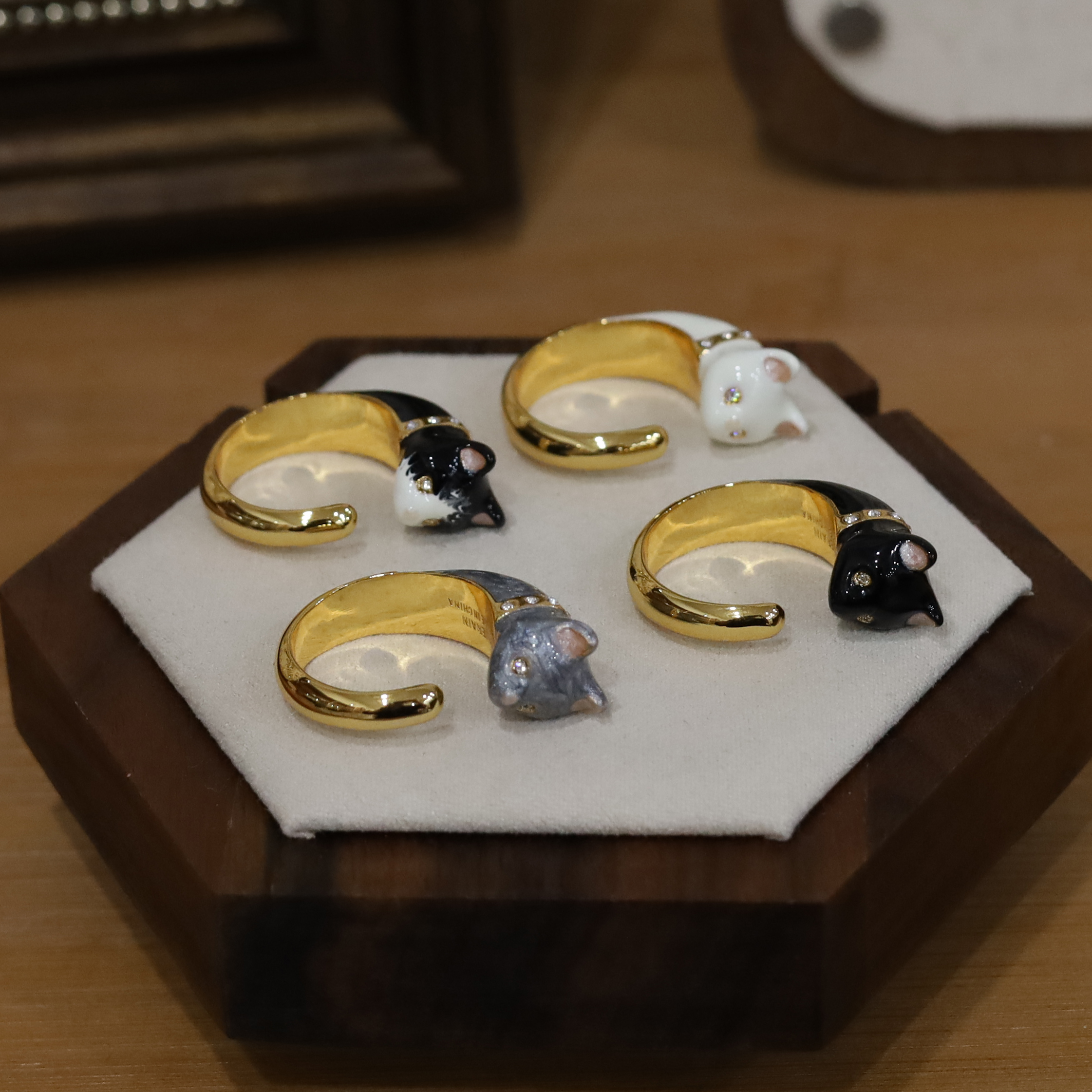 黄铜珐琅戒指 欧若精灵风可爱女白灰猫咪手作指环少女甜美时尚