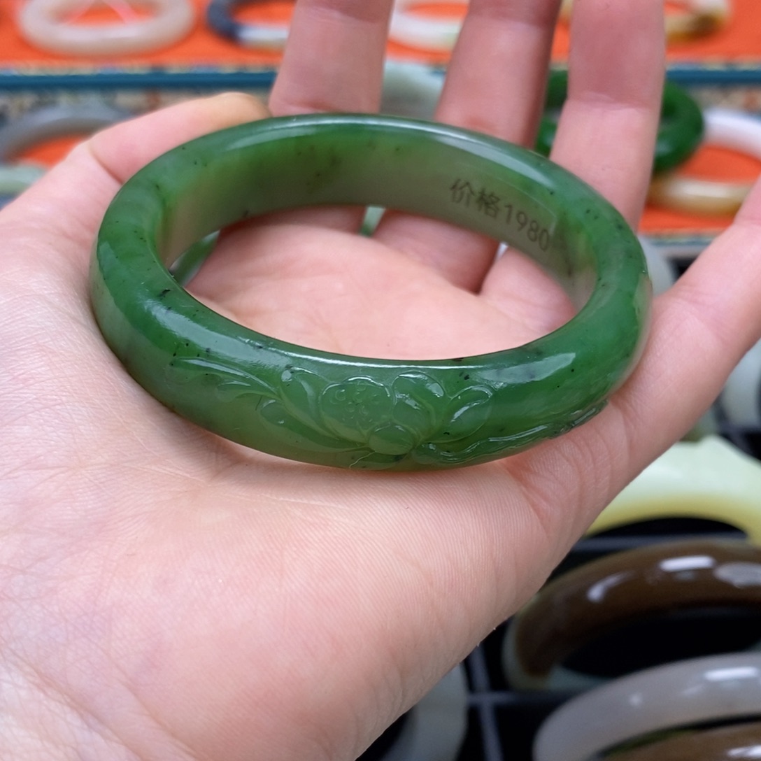 和田玉手镯未镶嵌用****5