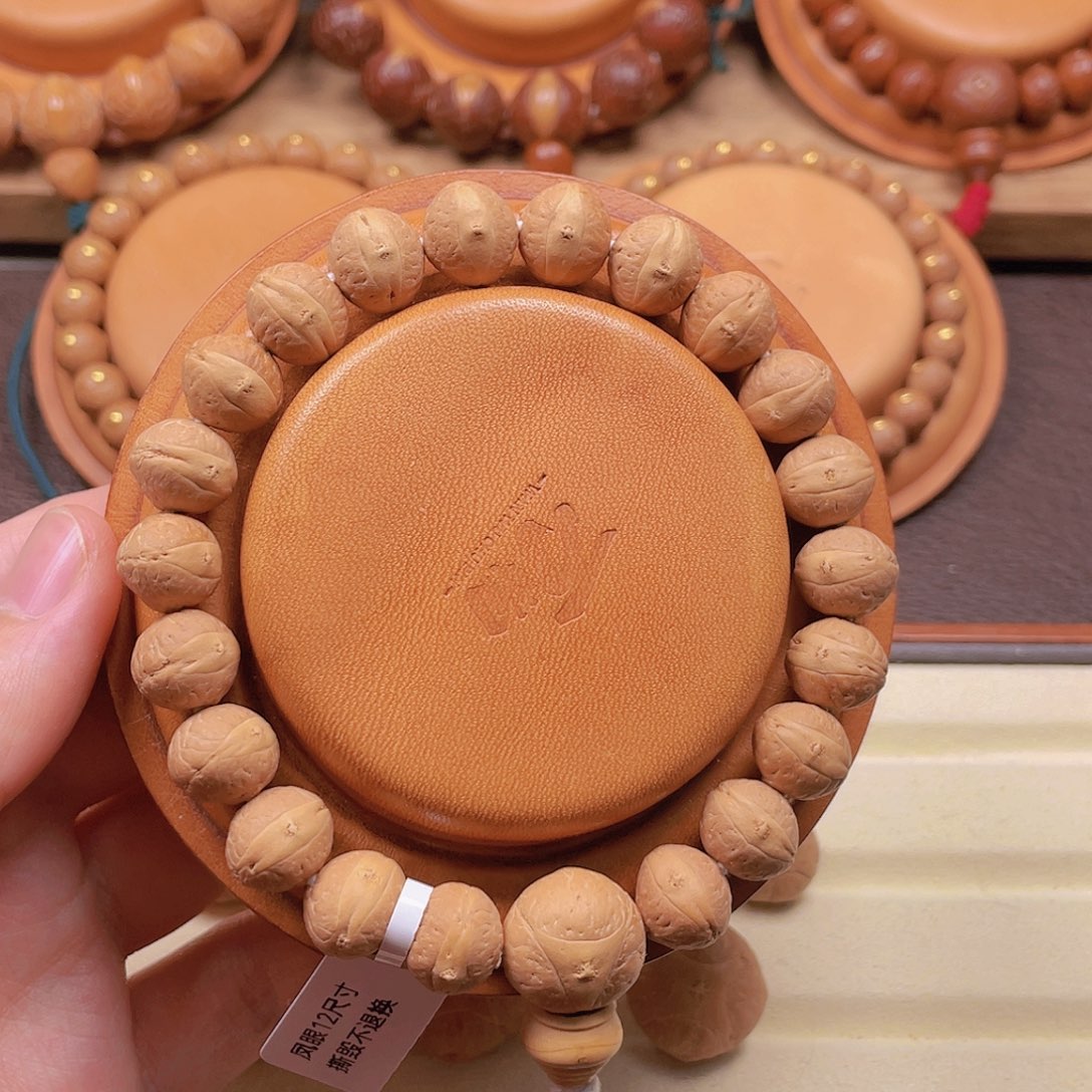 凤眼菩提手串厚皮壳飞碟12尺寸