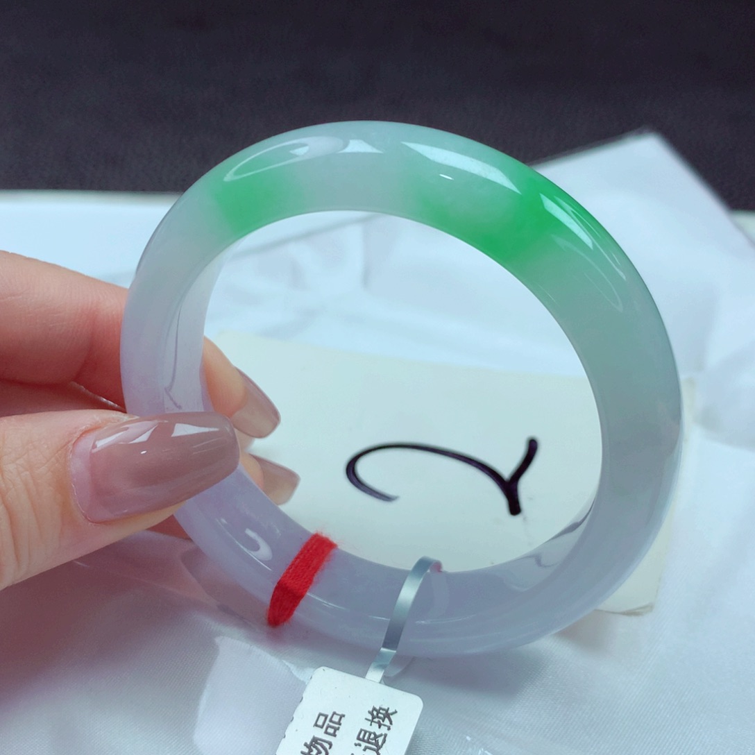 翡翠手镯未镶嵌手镯54