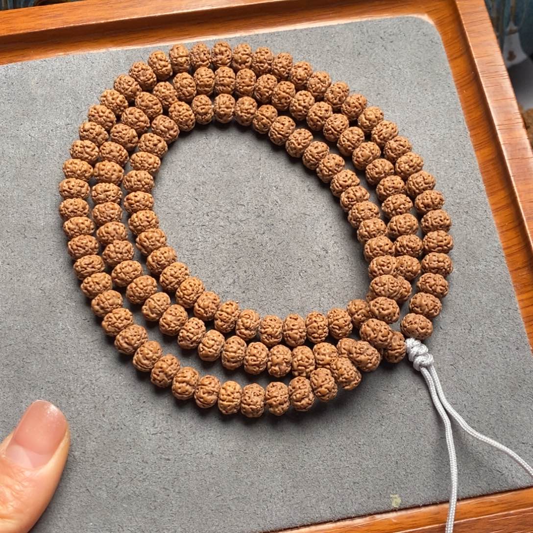 金刚菩提吊坠蜂窝墩子龙108