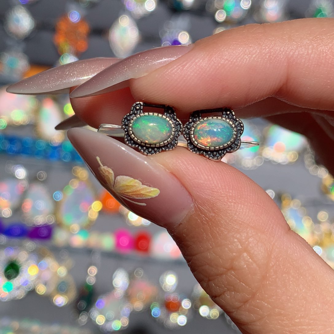 欧泊欧泊耳钉y银S925镶嵌