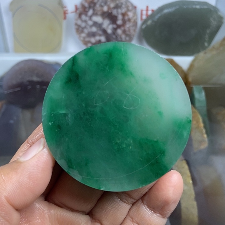 六***月定制石英质玉（非洲翠）手镯定制