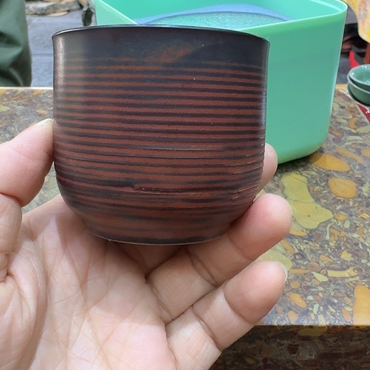 陶烧品茗水波纹杯。。