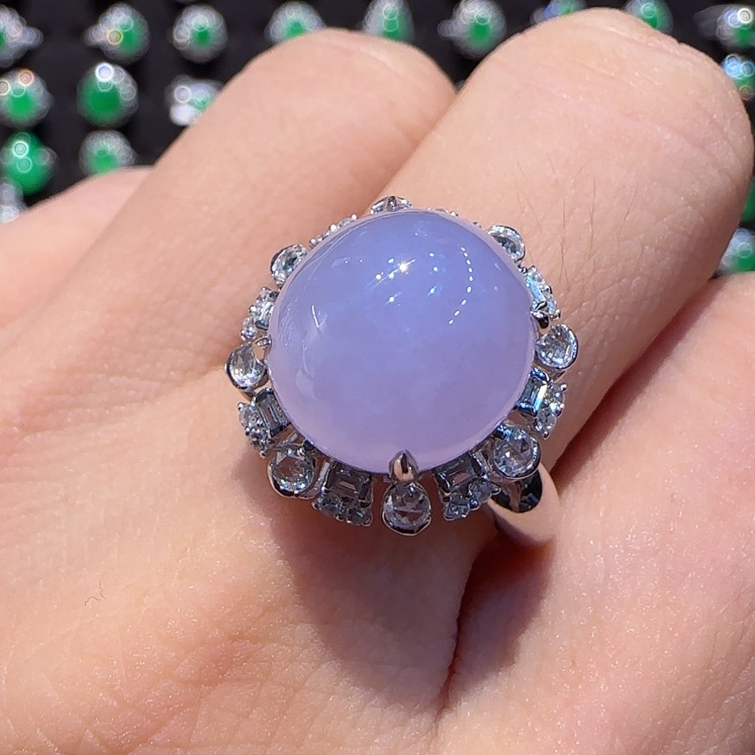 翡翠戒指18K金镶嵌戒指