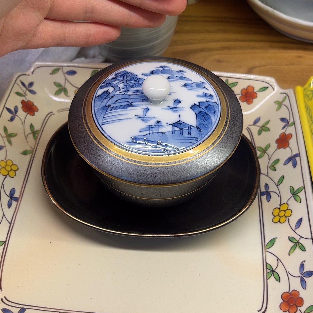 瓷片青花内绘盖杯啊