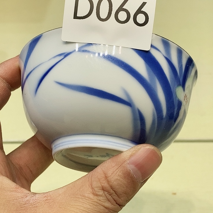 茶具瓷器杂项如图所示