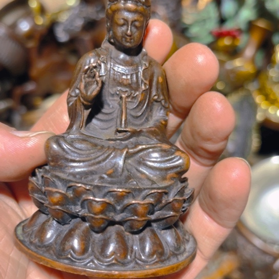 正常发货 铜的。全清了一件不留