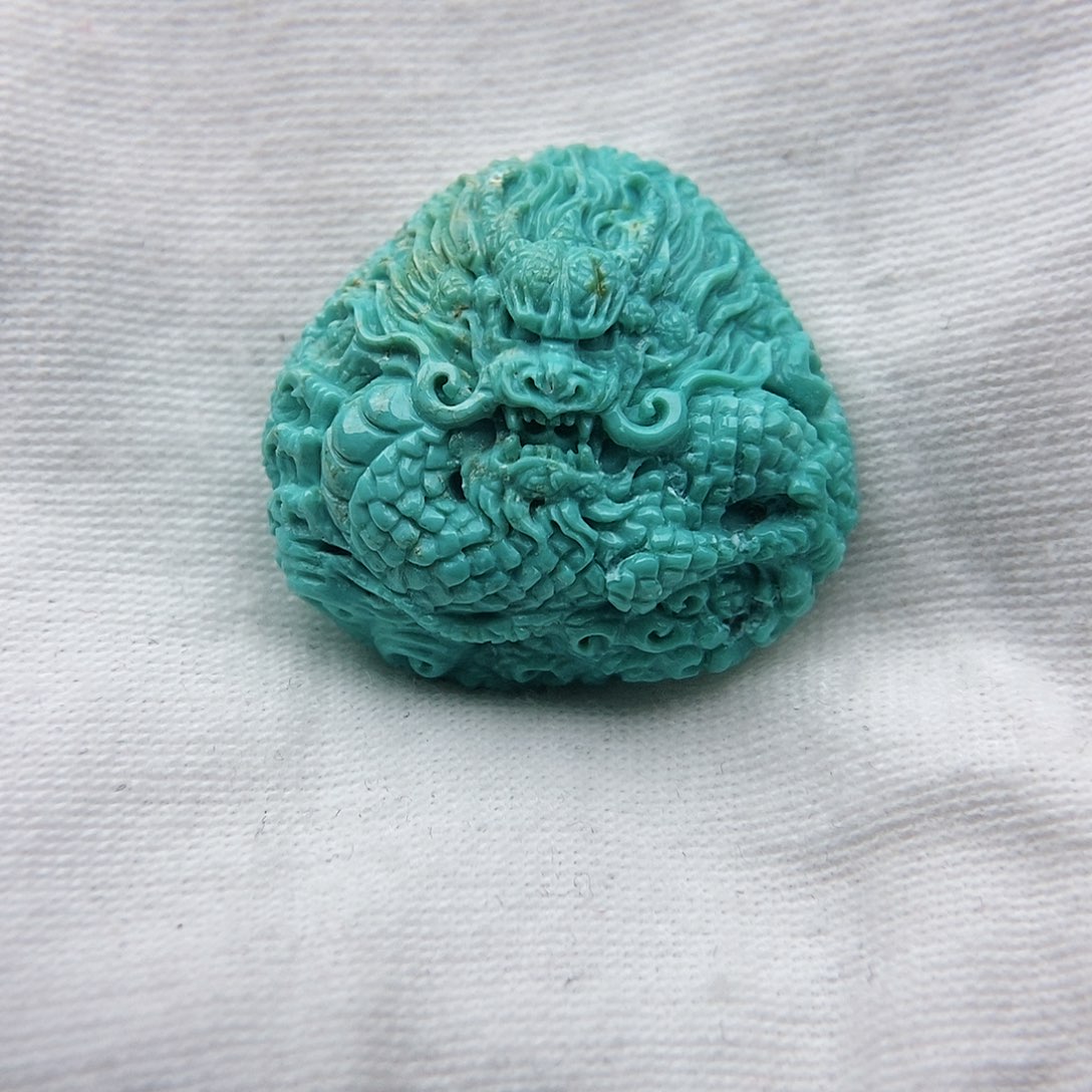 绿松石未镶嵌颈饰