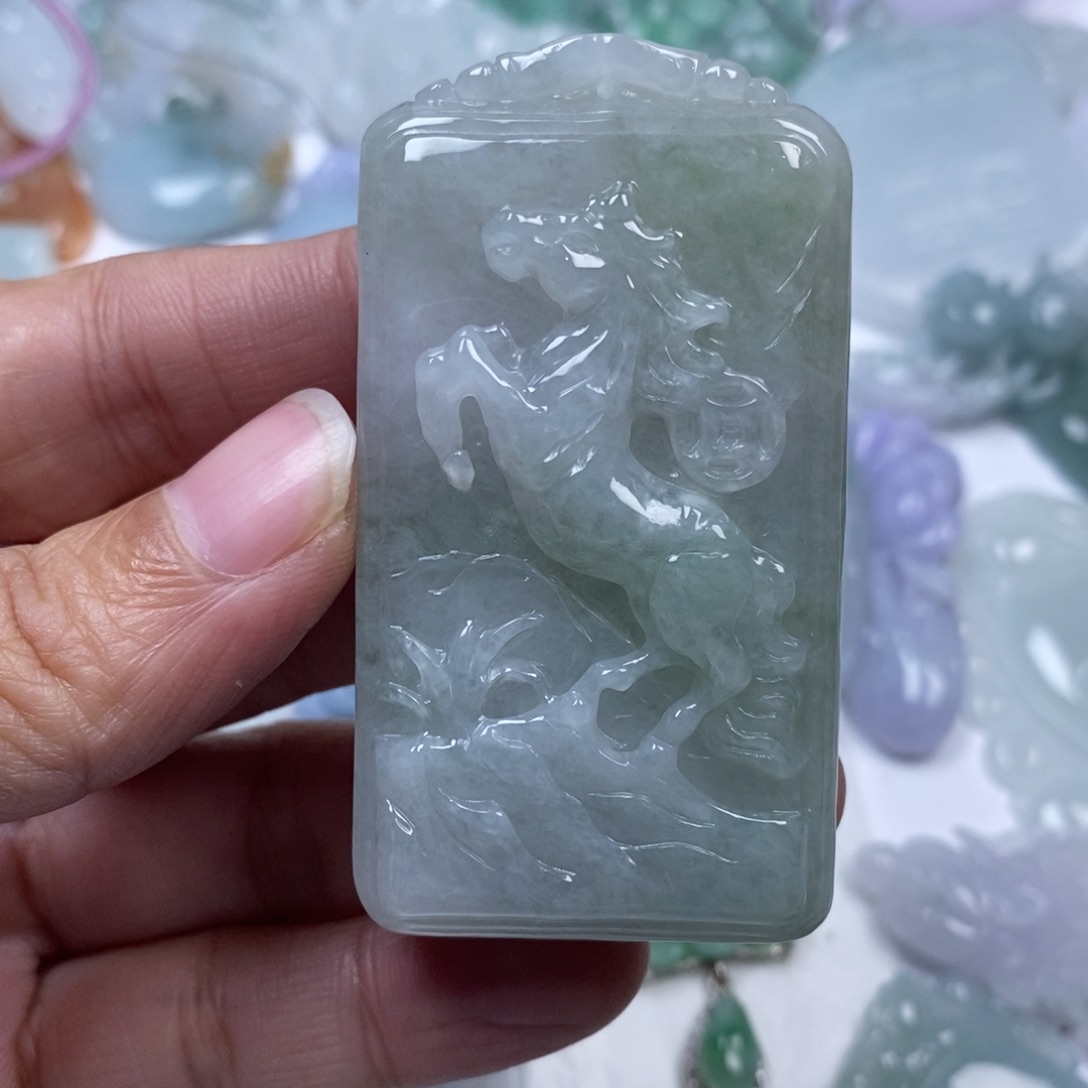 颈饰未镶嵌翡翠翡翠