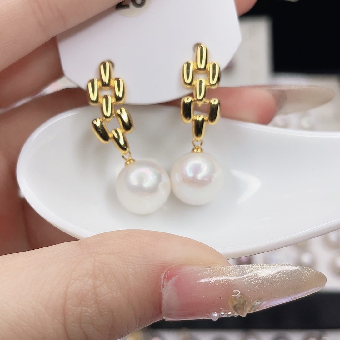 合金吊坠(赠链)淡水珍珠