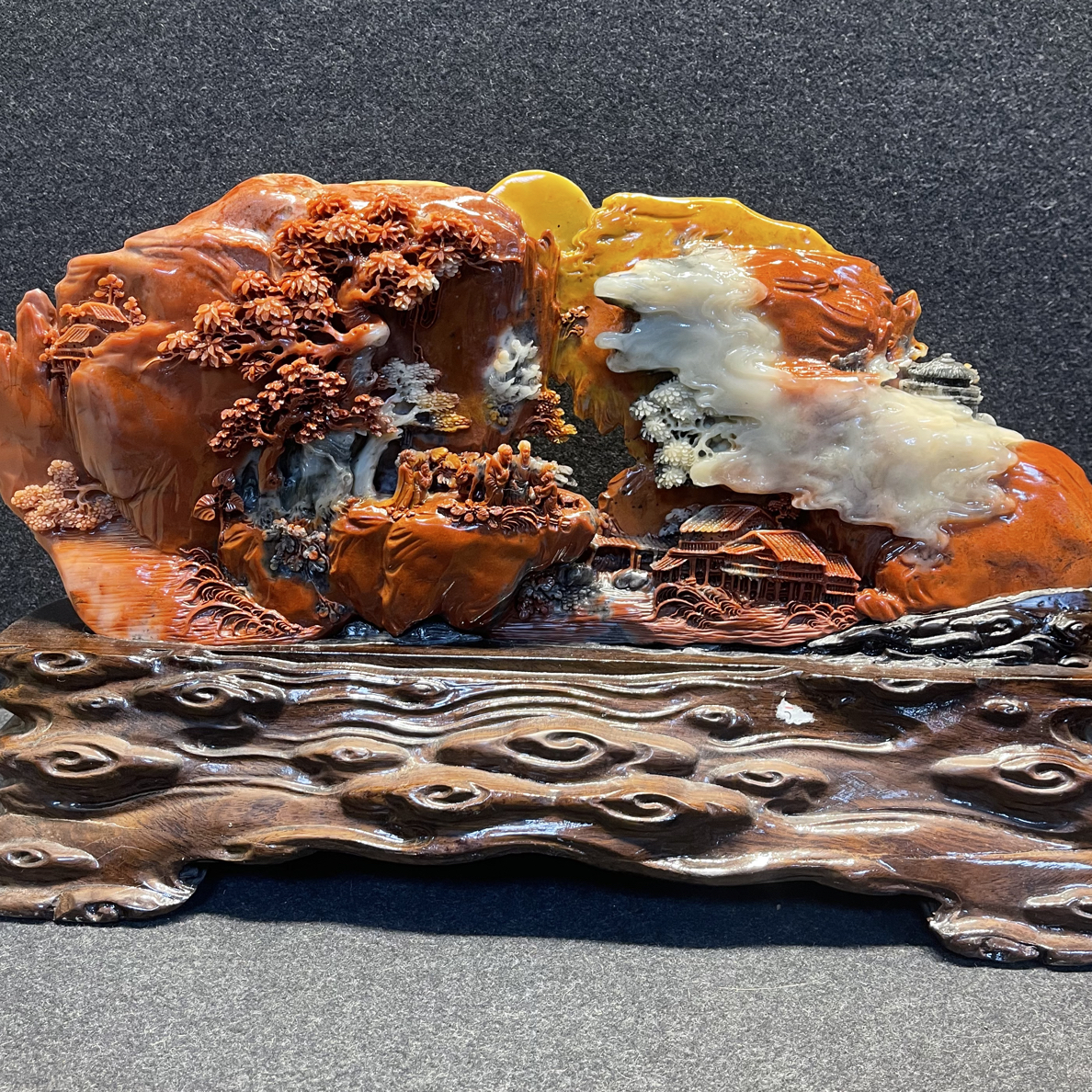 江山如此多娇—俏色巧雕山水