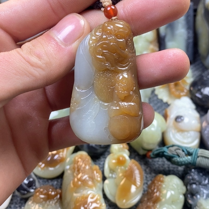 和田玉（糖玉）挂件未镶嵌