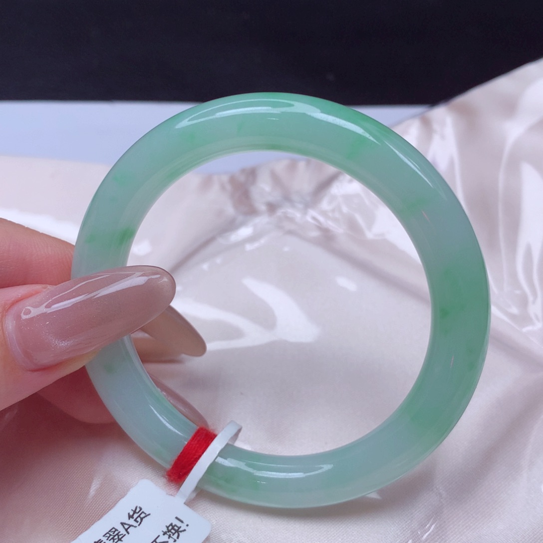 未镶嵌手镯翡翠手镯52