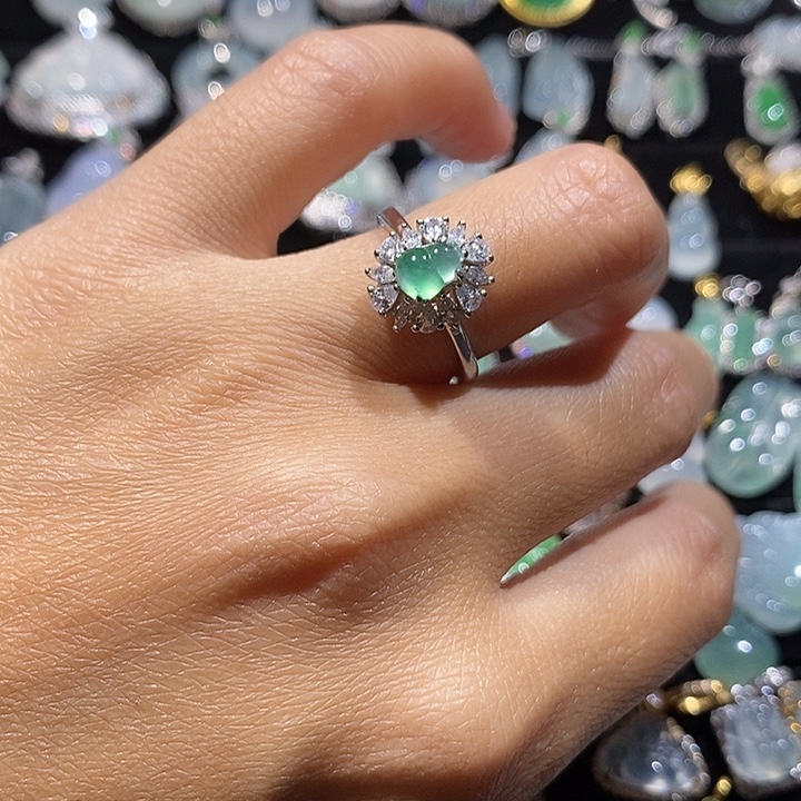 翡翠银S925镶嵌颈饰