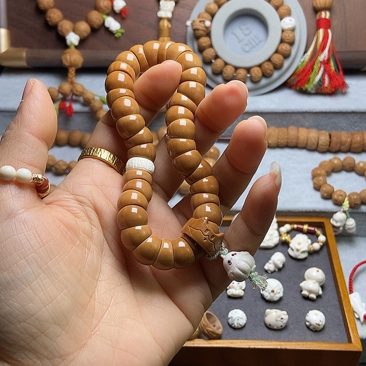 手串桃核好*全品大肠 猛犸回纹墩子 跑环 蒜鸟