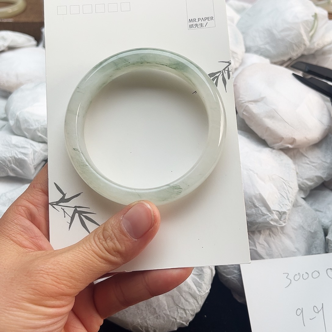未镶嵌手镯石英质玉15