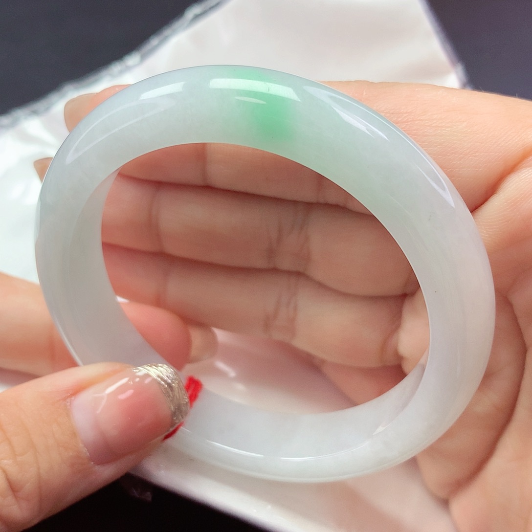 【闪购商品】翡翠手镯未镶嵌a 142513