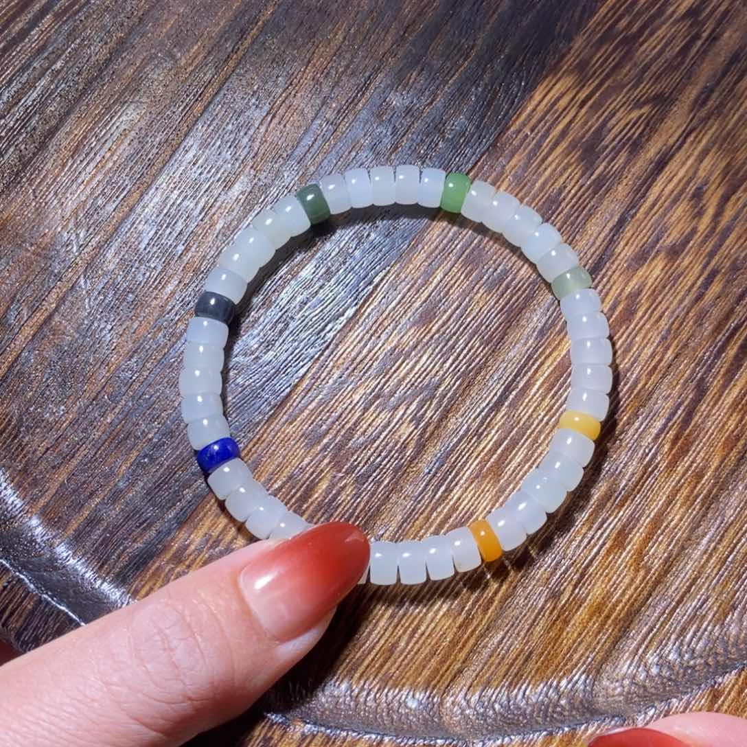 和田玉手串未镶嵌可**娃卡6直切药片