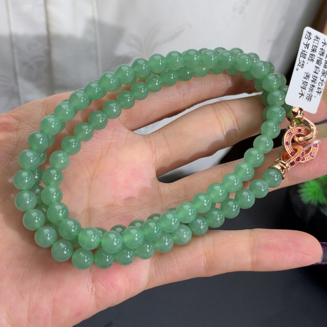 翡翠未镶嵌手串卡6胶润湖水绿项链