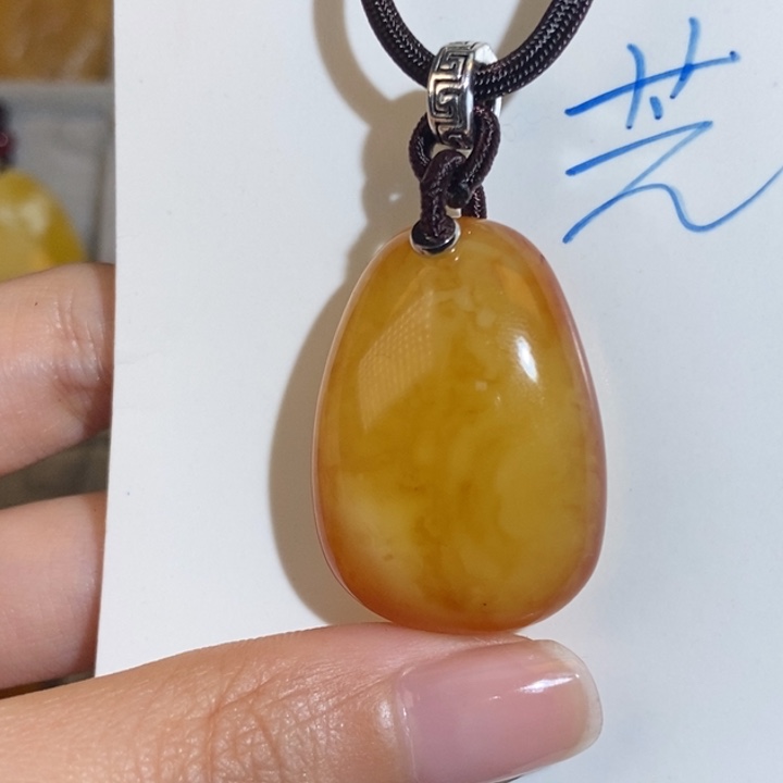 定制琥珀未镶嵌琥珀