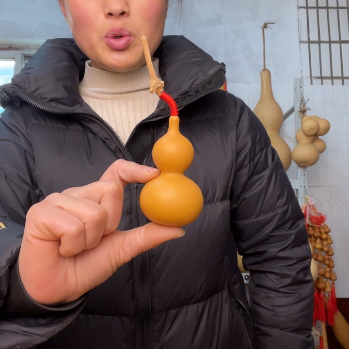 新***剧天然植物葫芦文玩