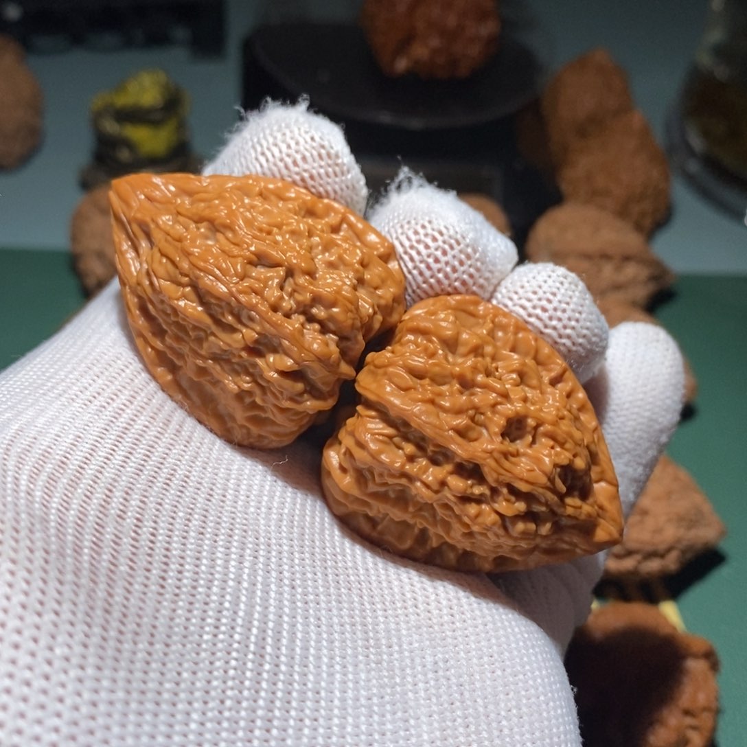 文玩核桃吊坠塔尖