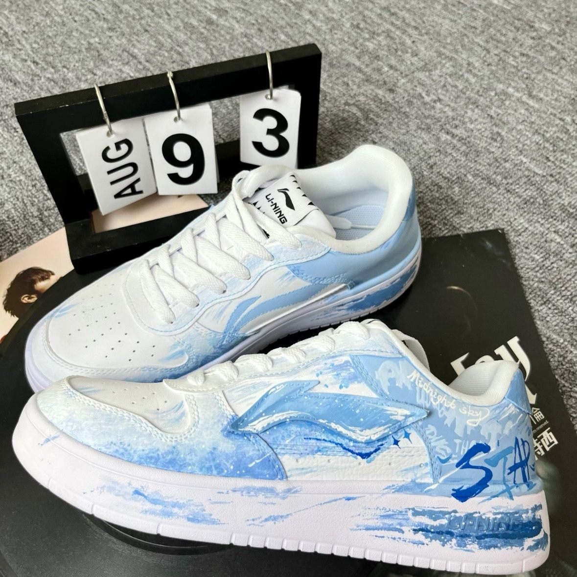 【定制球鞋】李宁浮舟定制美式手绘涂鸦校园小清新板鞋蓝月风暴