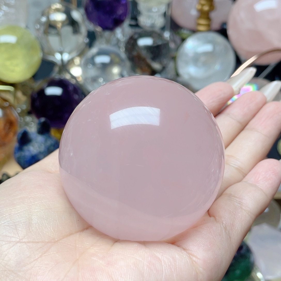 哈***贝水晶珠宝半成品未镶嵌