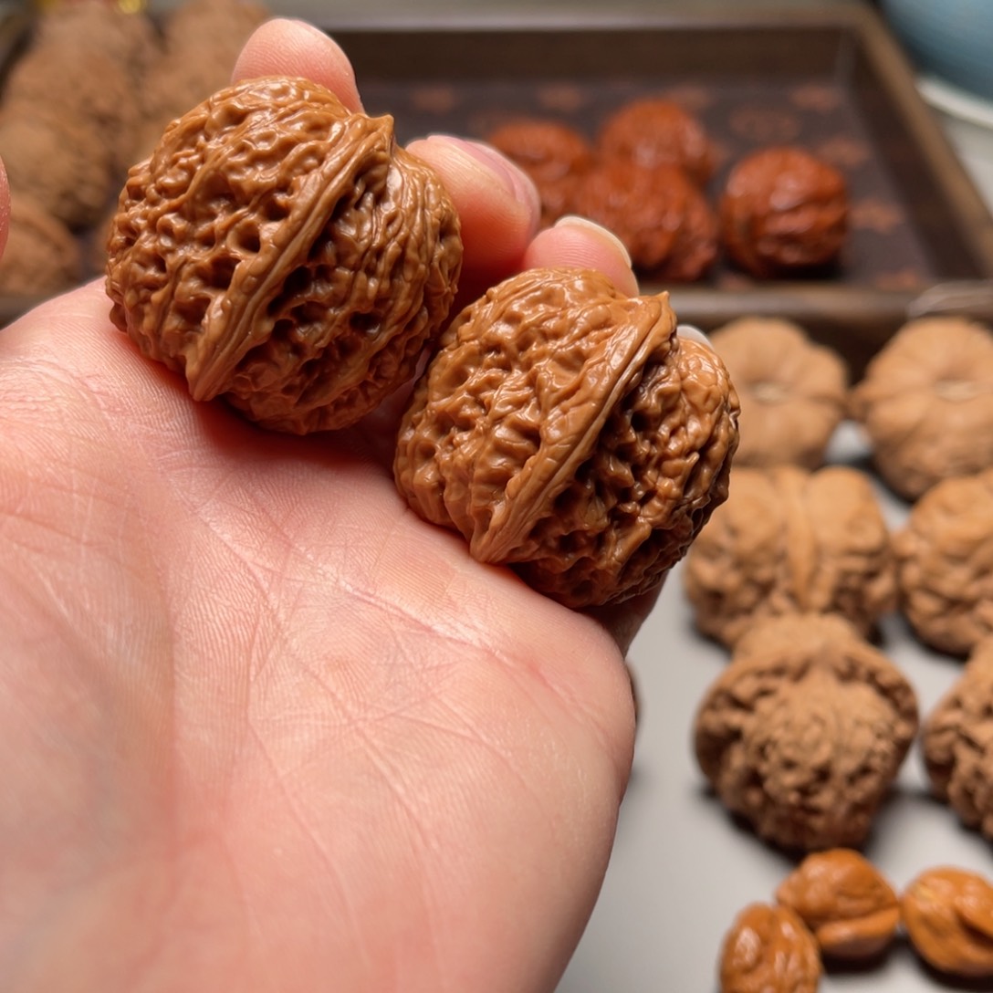 文玩核桃把件冬瓜墩