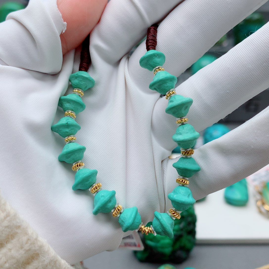 绿松石其他18K金镶嵌