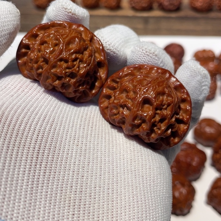 文玩核桃吊坠宫灯168.39.09