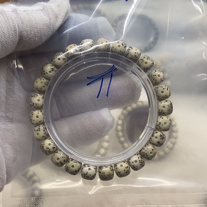 星月菩提吊坠海南原生态11