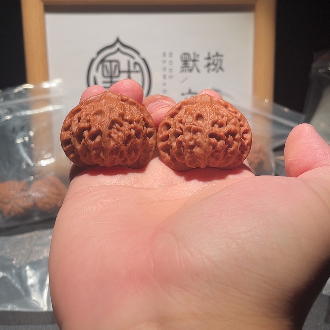 文玩核桃吊坠39全品汉高宫灯