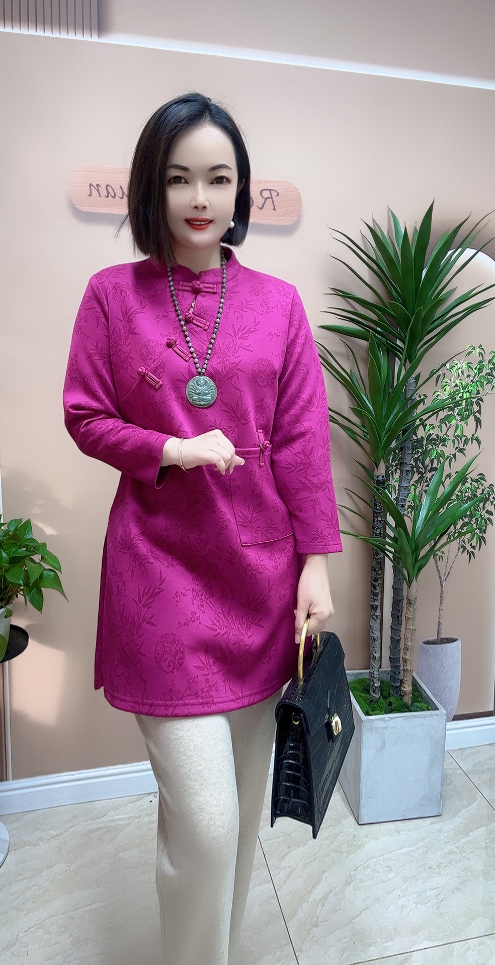 2025春秋新品国潮盘扣带兜立体浮雕晕染液态棉衫